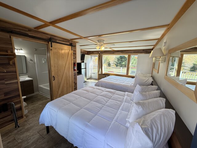 Image 2 for One-Bedroom Suite | Sleeps 6-7