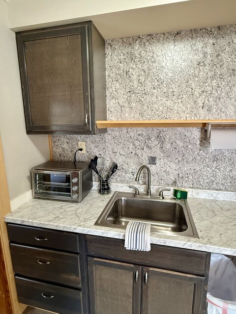 Image 8 for Cottage 4: One-Bedroom | Sleeps 6