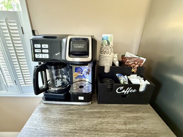 Image 14 for "Maine" House: Two-Bedroom | Sleeps 8