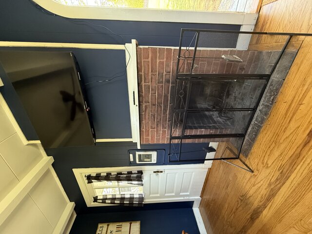 Image 14 for Cottage 9: One-Bedroom | Sleeps 6