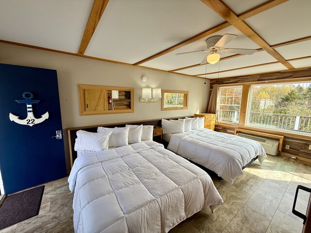 Image 5 for Double Queen Rooms | Sleeps 4-5