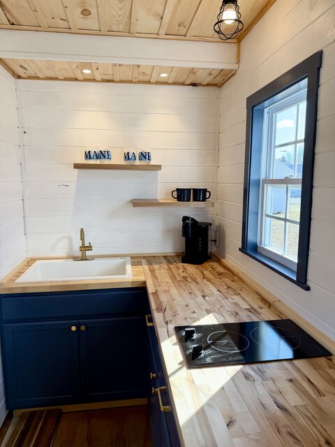 Image 4 for Cottage 6: One-Bedroom | Sleeps 6