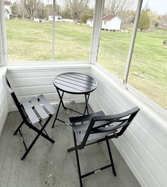 Image 12 for Cottage 8: Lakefront Studio | Sleeps 4