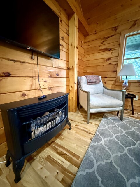 Image 21 for Off-Site Wooded Cabin 64 | Sleeps 8