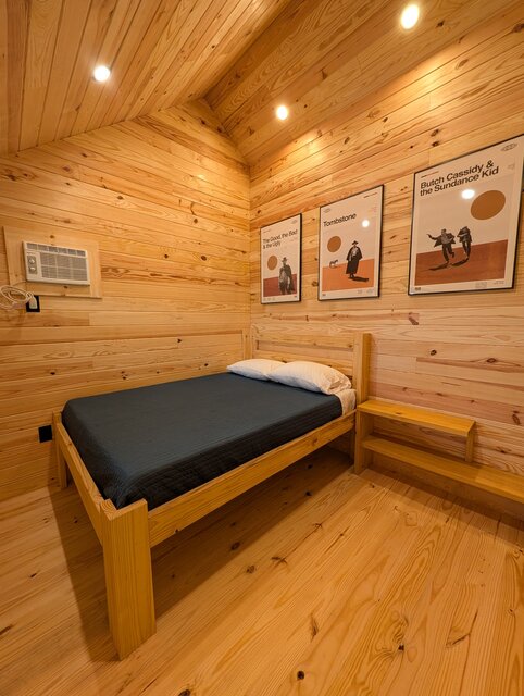 Image 7 for B. Rustic Cabin 00 -  1 Queen, 4 Twin Bed XL, Kitchenette, Full Bath