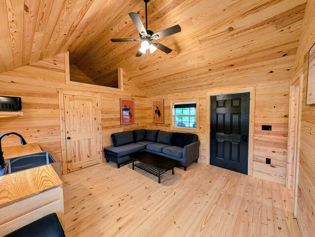 Image 4 for B. Rustic Cabin 00 -  1 Queen, 4 Twin Bed XL, Kitchenette, Full Bath