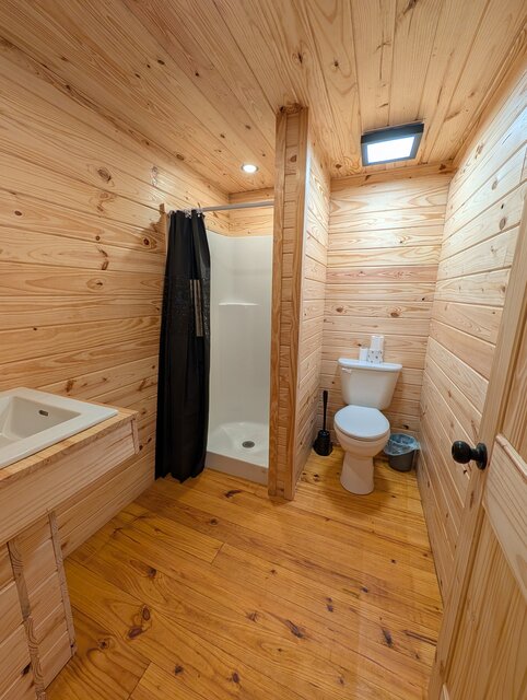 Image 7 for B. Rustic Cabin 01 - 1 Queen, 4 Twin Bed XL, Kitchenette, Full Bath