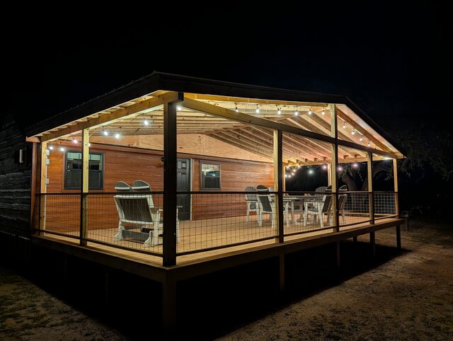 Image 11 for B. Rustic Cabin 00 -  1 Queen, 4 Twin Bed XL, Kitchenette, Full Bath