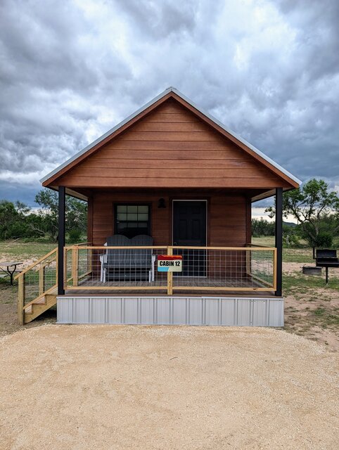 Image 7 for B. Rustic Cabin 12 -  1 Queen Bed, 4 Twin XL, Kitchenette, Full Bath