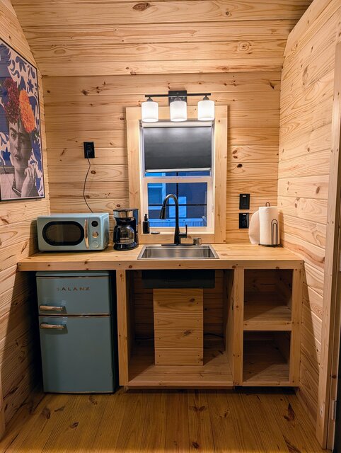 Image 5 for B. Rustic Cabin 12 -  1 Queen Bed, 4 Twin XL, Kitchenette, Full Bath