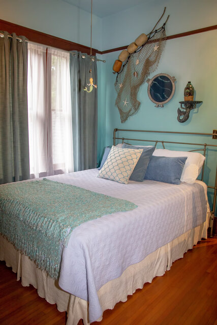Image 3 for Mermaid Room
