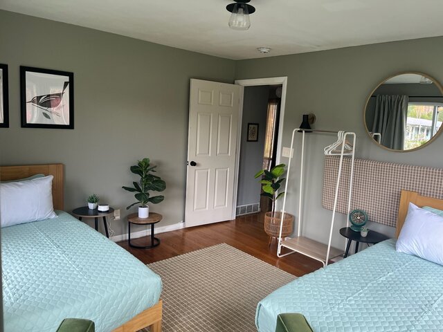 Image 2 for Cabin #3