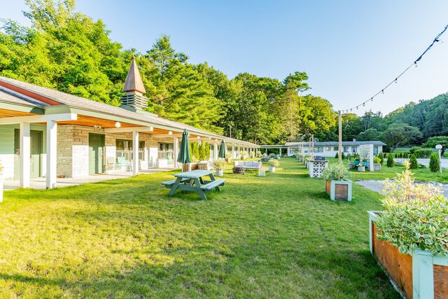 Image 18 for Cabin #2