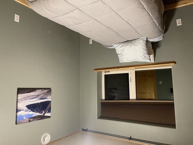 Image 8 for Snowberry Chalet