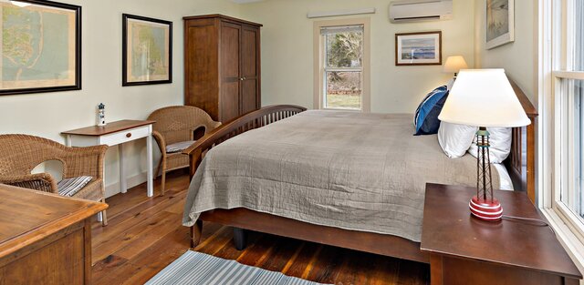 Image 3 for The Lighthouse Suite