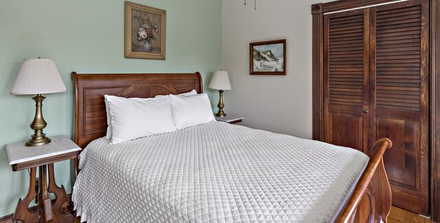 Image 3 for The Seacrest Room