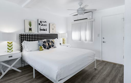 Image 1 for Deluxe King with Large Kitchenette