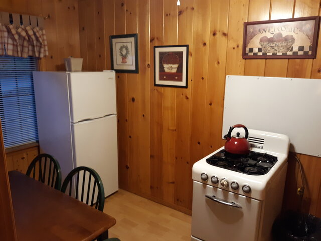 Image 3 for 07) Steller Jay Cabin