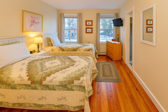 Image 1 for 201 Two Twin Beds