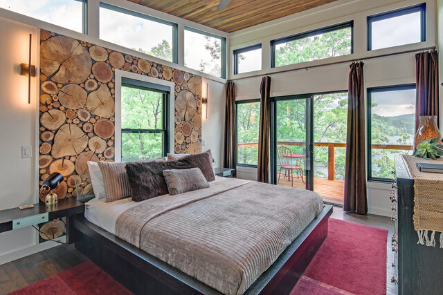 Encore Lakefront Cabin Rental Master Bedroom-1