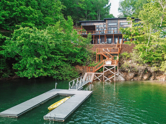 Encore Lakefront Cabin Rental with Lakeside Dock