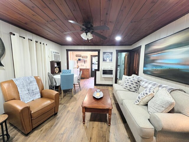 Image 2 for #09 - Large Lakeview One Bedroom- Pet Friendly