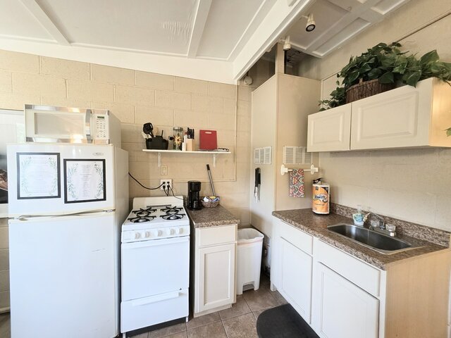 Image 4 for #03-Fantastic Lakeside Cottage-Pet Friendly
