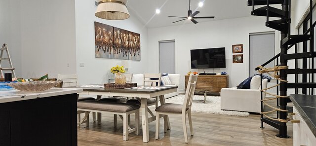 Image 10 for 1219 1219 Family Fun House