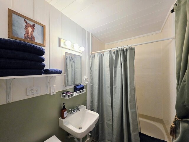 Image 18 for #08 - One Bedroom Lakeview Cabin-Pet Friendly
