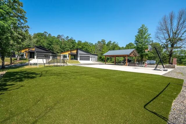 Image 21 for 1217C Deluxe Country Cabin