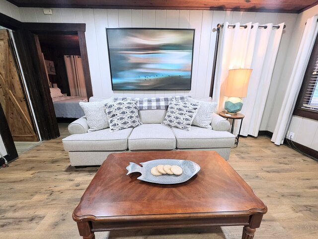 Image 5 for #09 - Large Lakeview One Bedroom- Pet Friendly