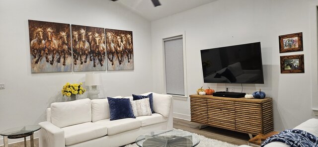 Image 9 for 1219 1219 Family Fun House