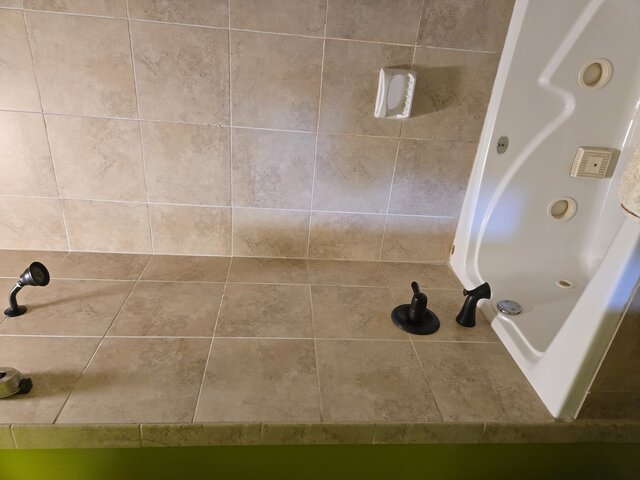 Image 7 for Empress Suite