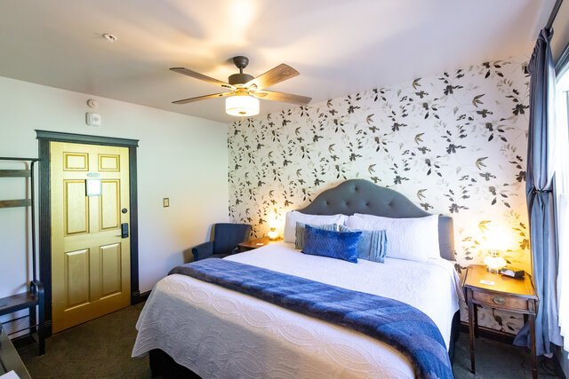 Image 2 for Rm 12, King Standard Courtyard Side, 2nd Floor