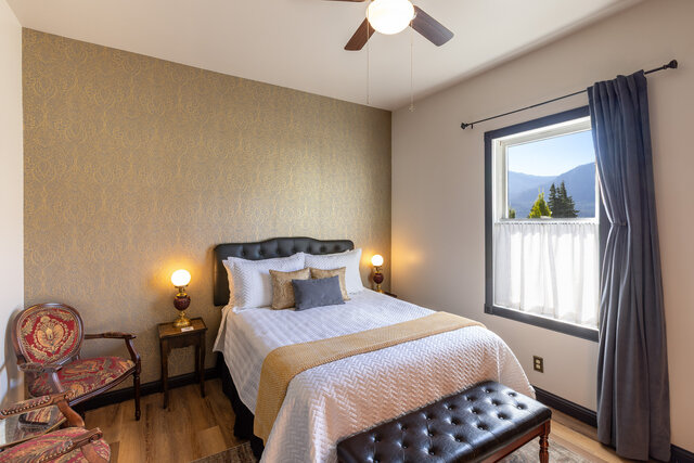 Image 1 for Rm 1,  Queen Room River View, 1st Floor