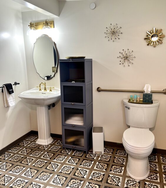 Image 3 for Rm 5, ADA Queen Room, 1st Floor