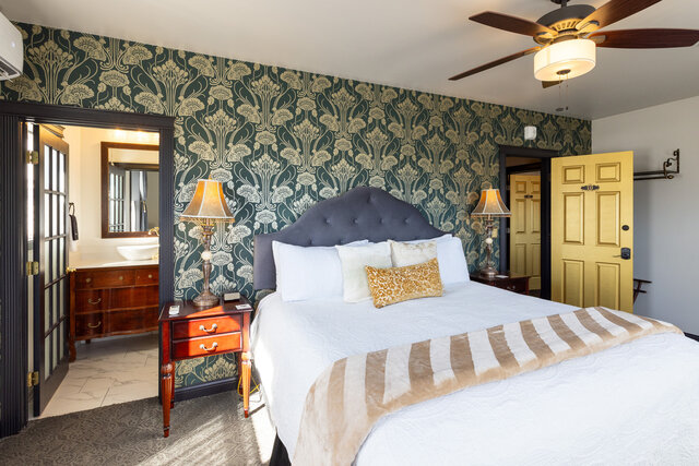 Image 3 for Rm 10, King Premier River View, 2nd Floor