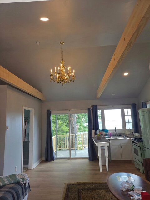 Image 3 for Cottage 2: The Crow's Nest (Upstairs  1 King)