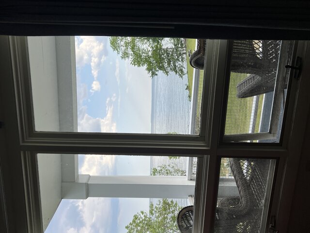 Image 8 for Oceanfront 24: 1st Flr (King + Double Sofa)