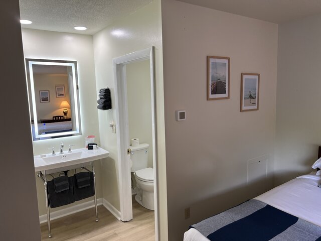 Image 3 for Oceanview 10:  1st Floor (2 Doubles)