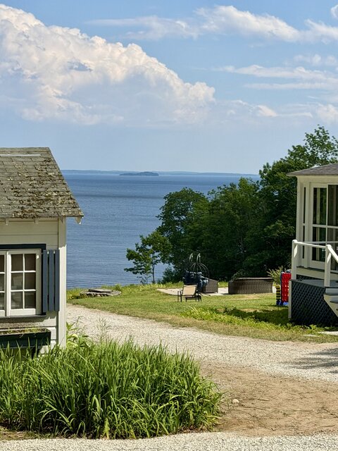 Image 10 for Cottage 2: The Crow's Nest (Upstairs  1 King)