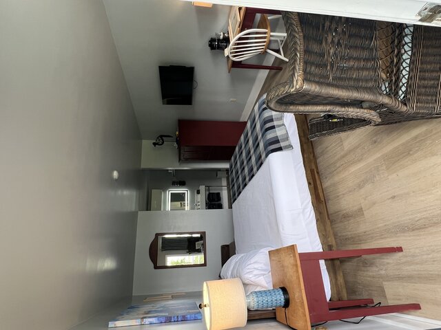 Image 13 for Oceanfront 25: 2nd Flr (King)