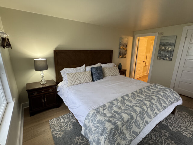 Image 2 for Inn 1: 2nd Floor (King)