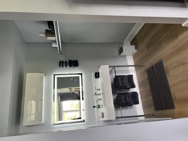 Image 4 for Oceanfront 28: 2nd Flr (King + Sofa Sleeper)