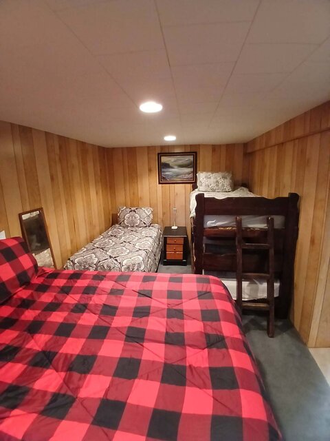 Image 7 for Back Lake Brook Cabin