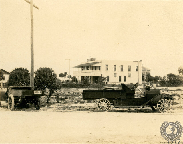 Image 8 for 01.) Free Historic Tour