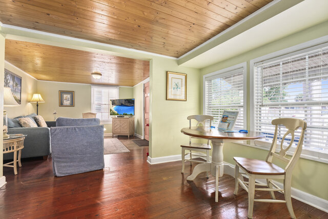 Image 6 for Coastal Cottage