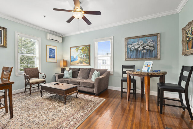 Image 1 for Room 8 (Luxury Suite King)