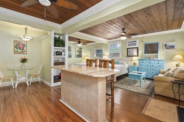 Image 5 for Key West Suite