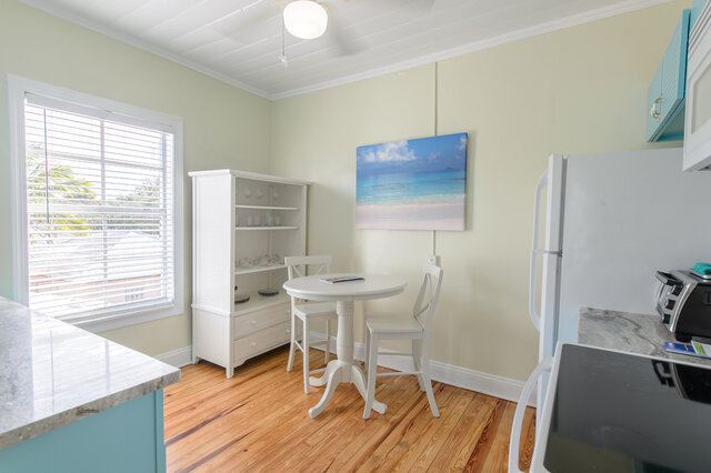 Image 9 for Santa Lucia River Suite